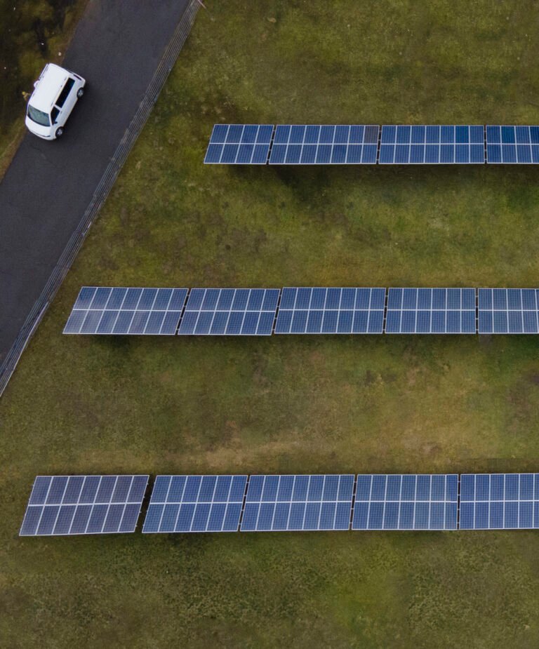 high-angle-solar-pannels-arrangement